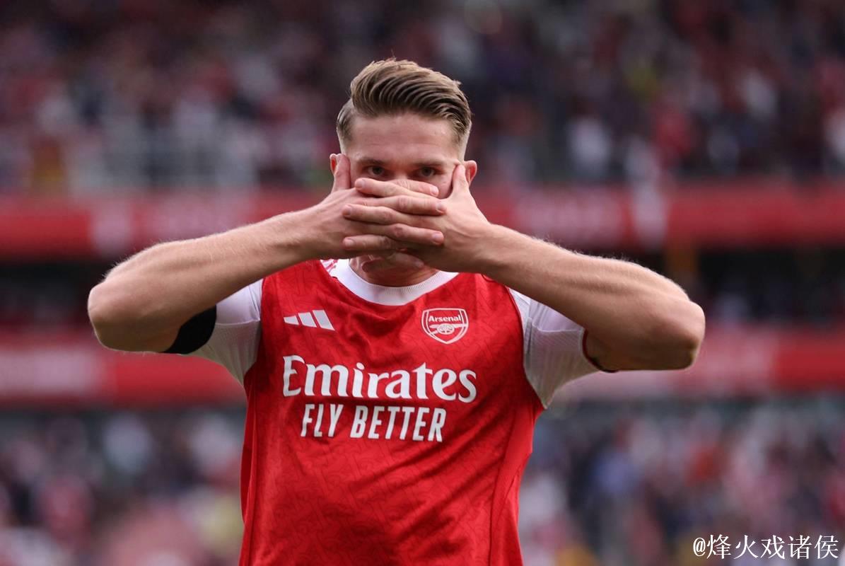 阿森纳后防线再遭打击!本-怀特因伤将缺席一个月 阿森纳后防线再遭打击!本-怀特因伤将缺席一个月